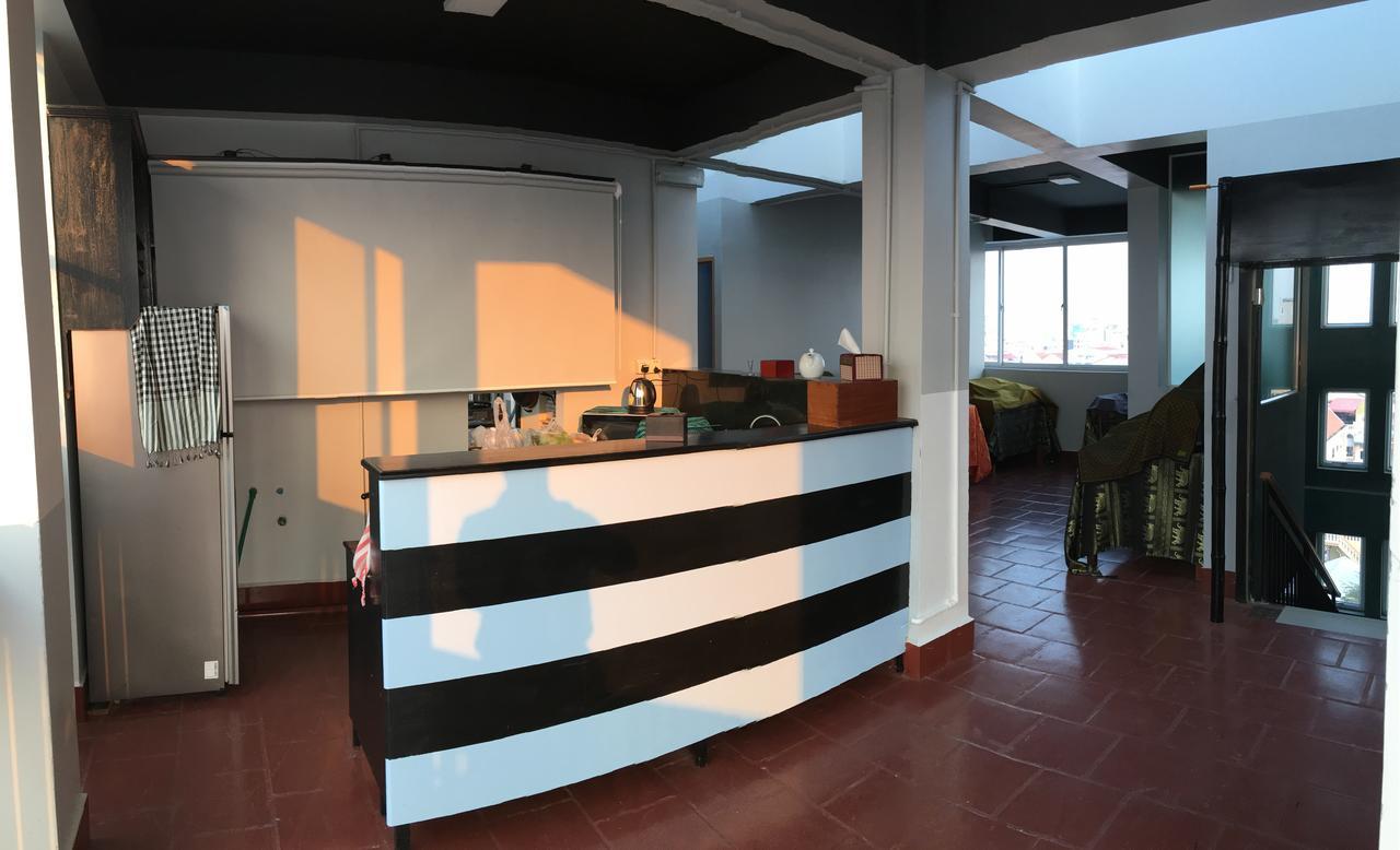 بنوم بنه Lalune Hotel المظهر الخارجي الصورة