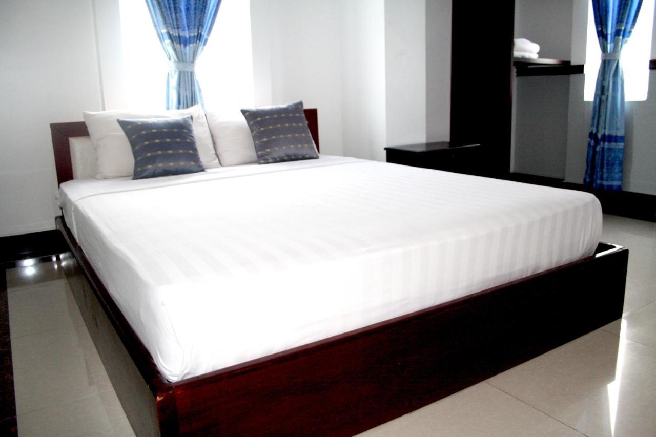 بنوم بنه Lalune Hotel المظهر الخارجي الصورة