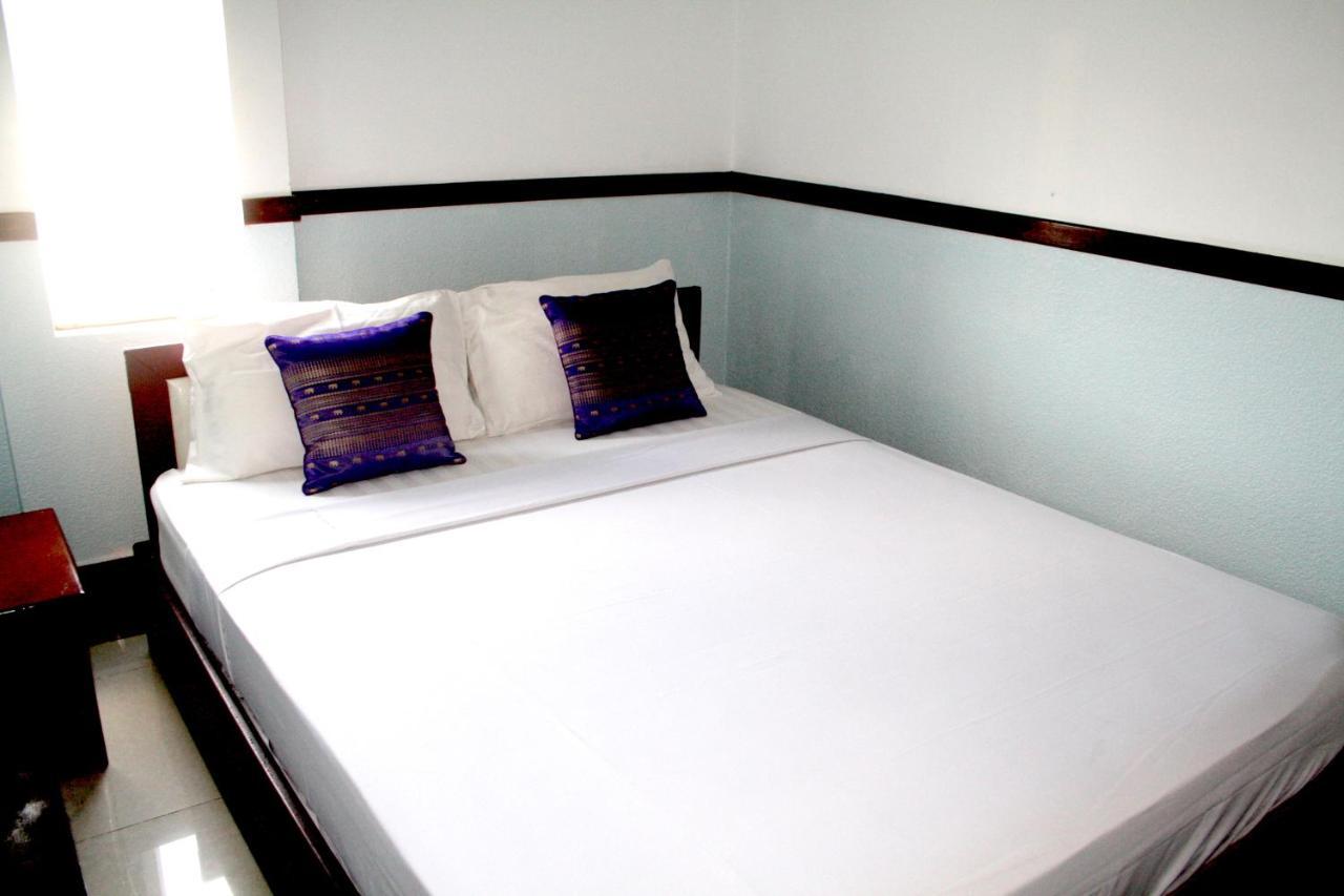 بنوم بنه Lalune Hotel المظهر الخارجي الصورة